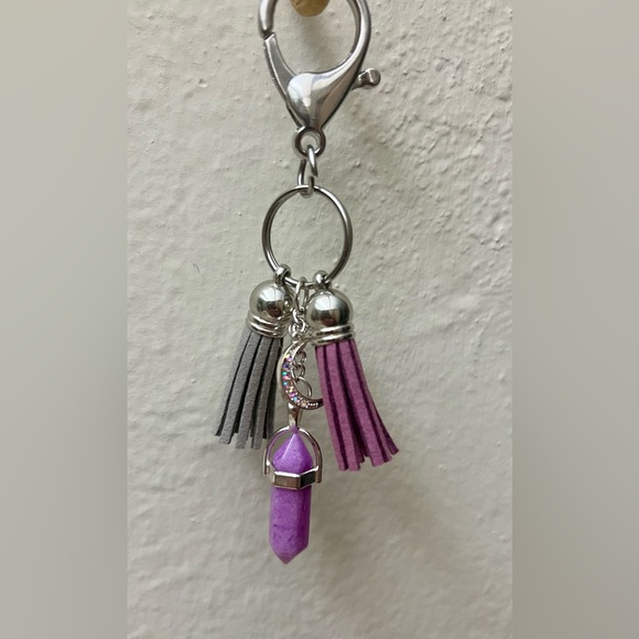 Stylish Pink and Silver Cosmetic Bag With Purse Key Chain and Bag Charms NWOT - Picture 3 of 15